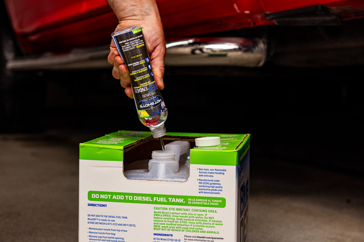 Pouring Premium DEFender DEF additive